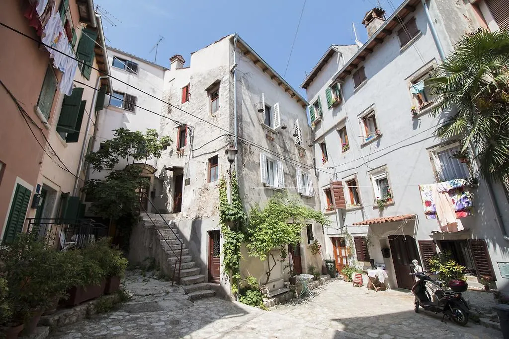 Apartment Piazza Antica Rovinj