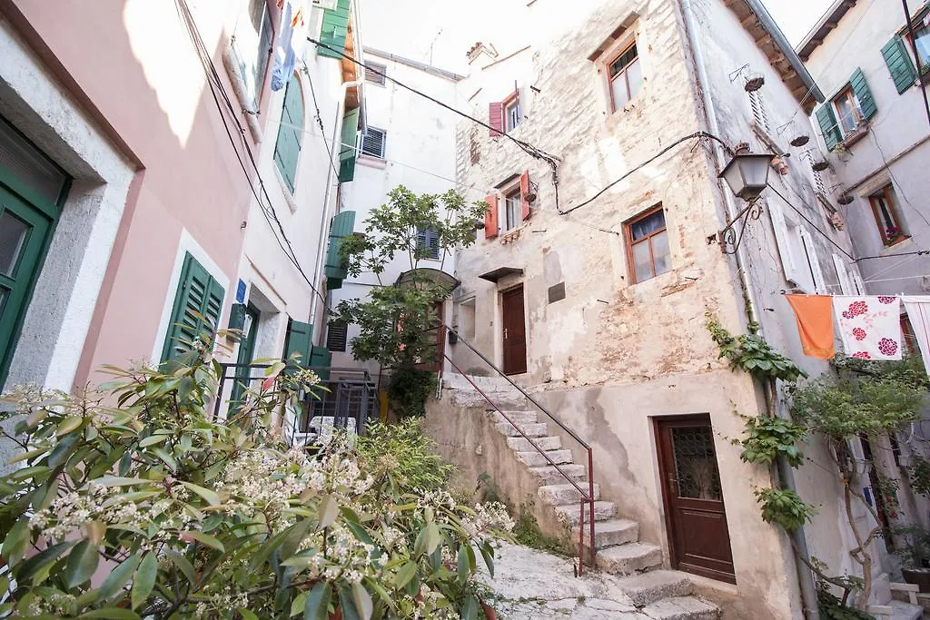 Apartment Piazza Antica Rovinj